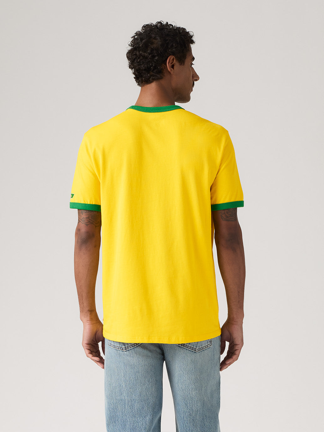SOCCER COLLECTION BRASIL リンガー Tシャツ – リーバイス®公式