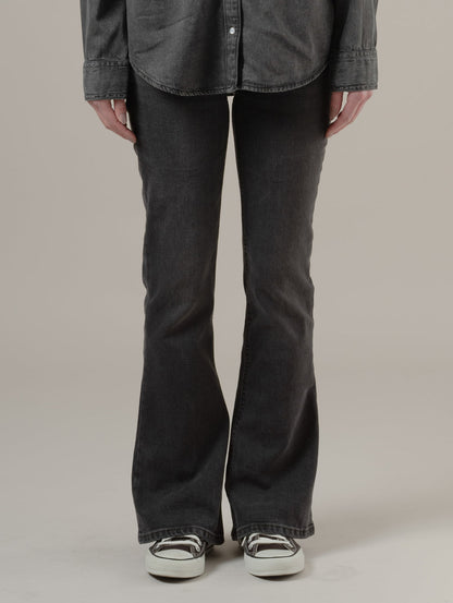 LOW SLIM BOOT ジーンズ ブラック