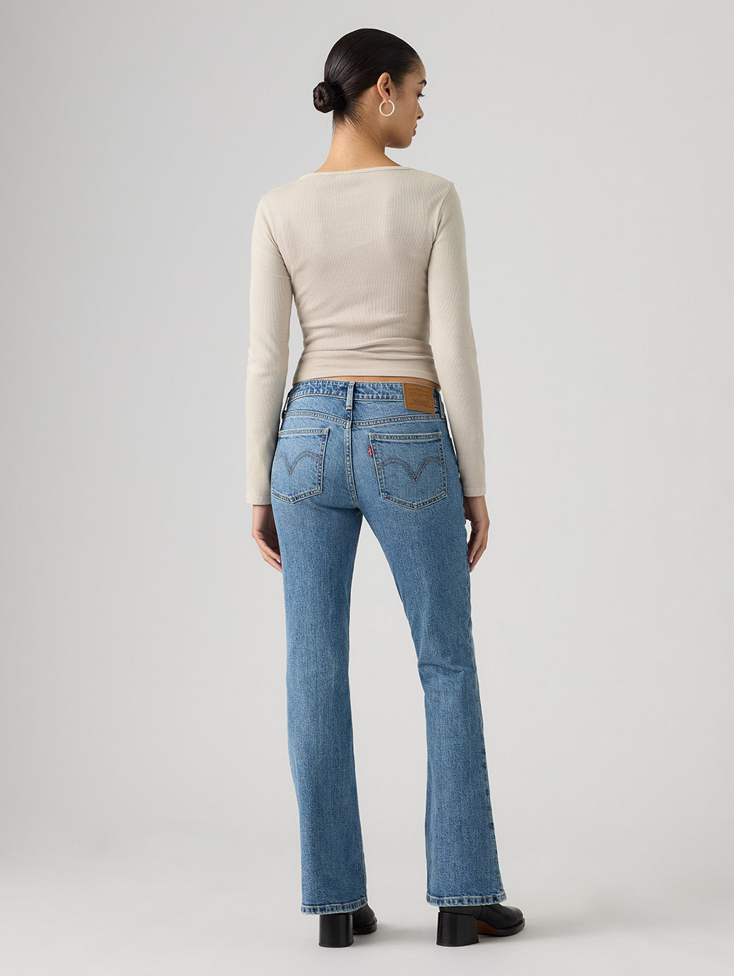LOW SLIM BOOT ジーンズ ミディアムインディゴ