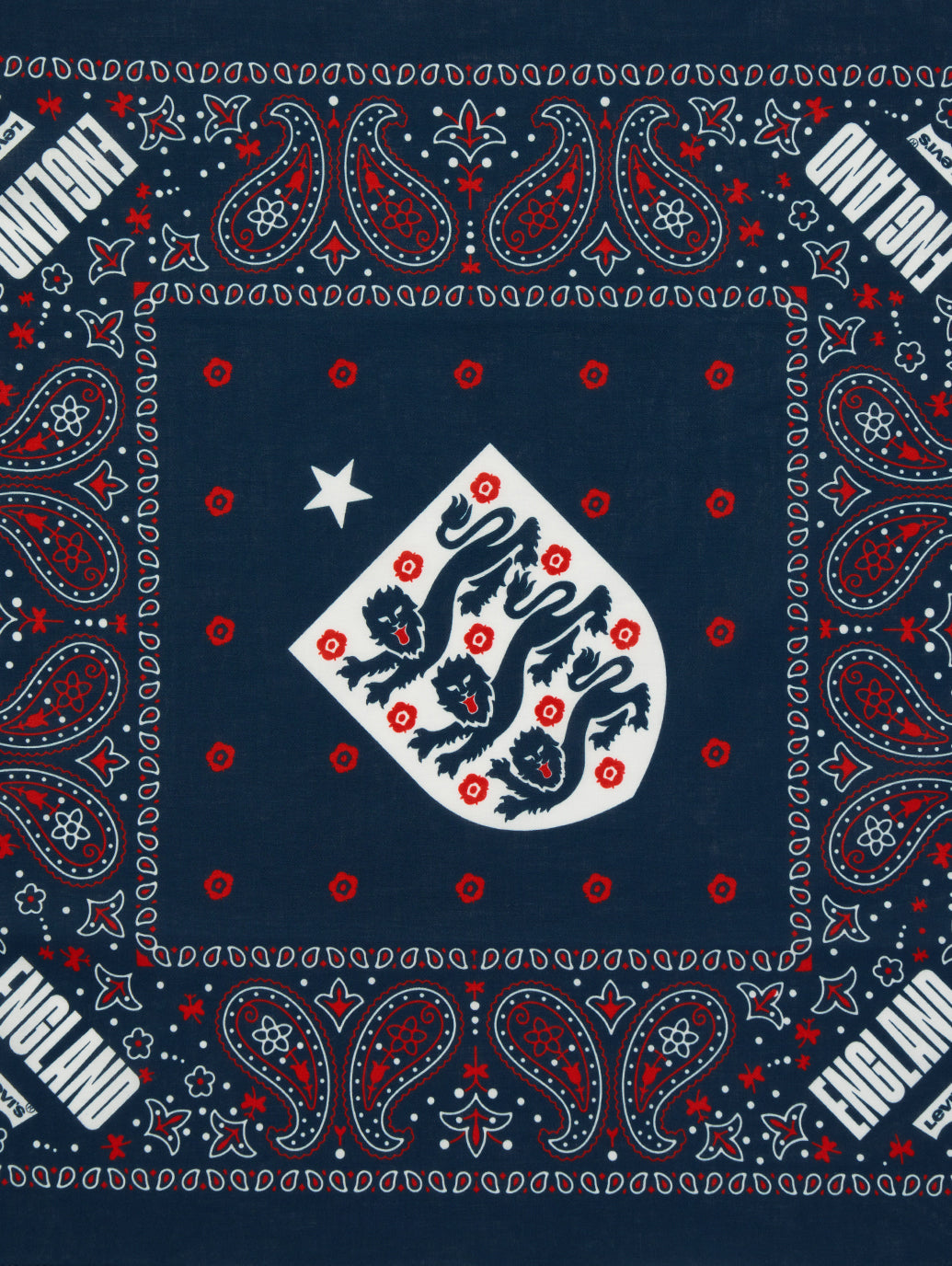 SOCCER COLLECTION ENGLAND バンダナ – リーバイス®公式オンラインストア