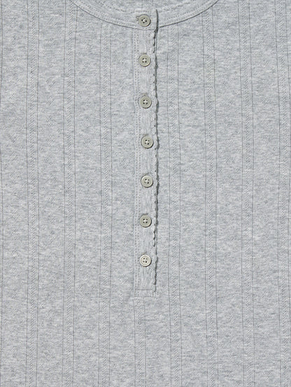 DRY GOODS ポインテール ショートスリーブ ヘンリーネックTシャツ