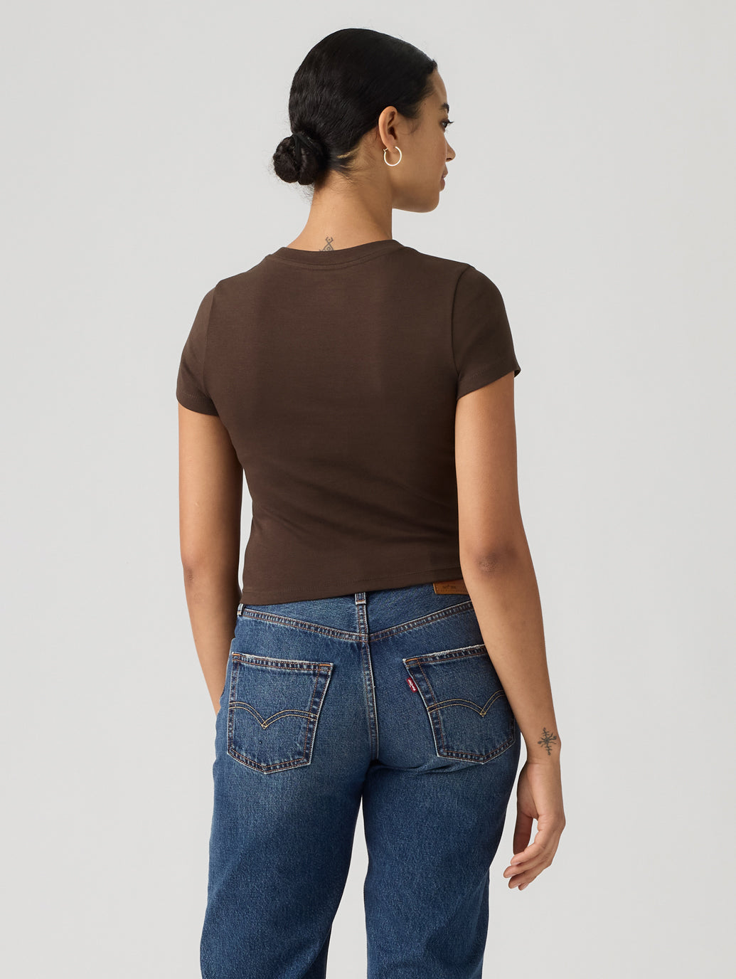 グラフィック エッセンシャル ベビーTシャツ – リーバイス®公式