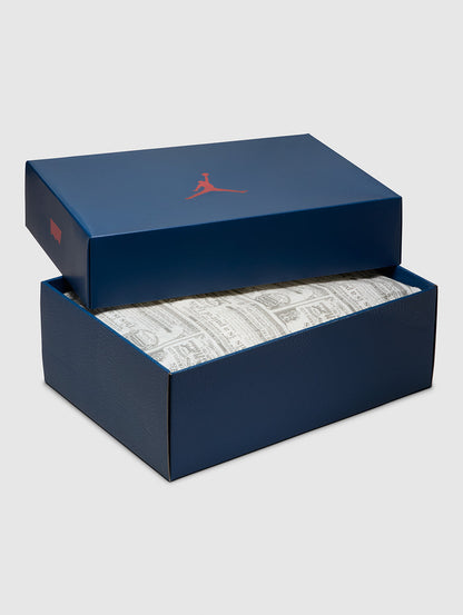 Air Jordan 3 x Levi’s®
Raw Indigo Denim Sneakers
