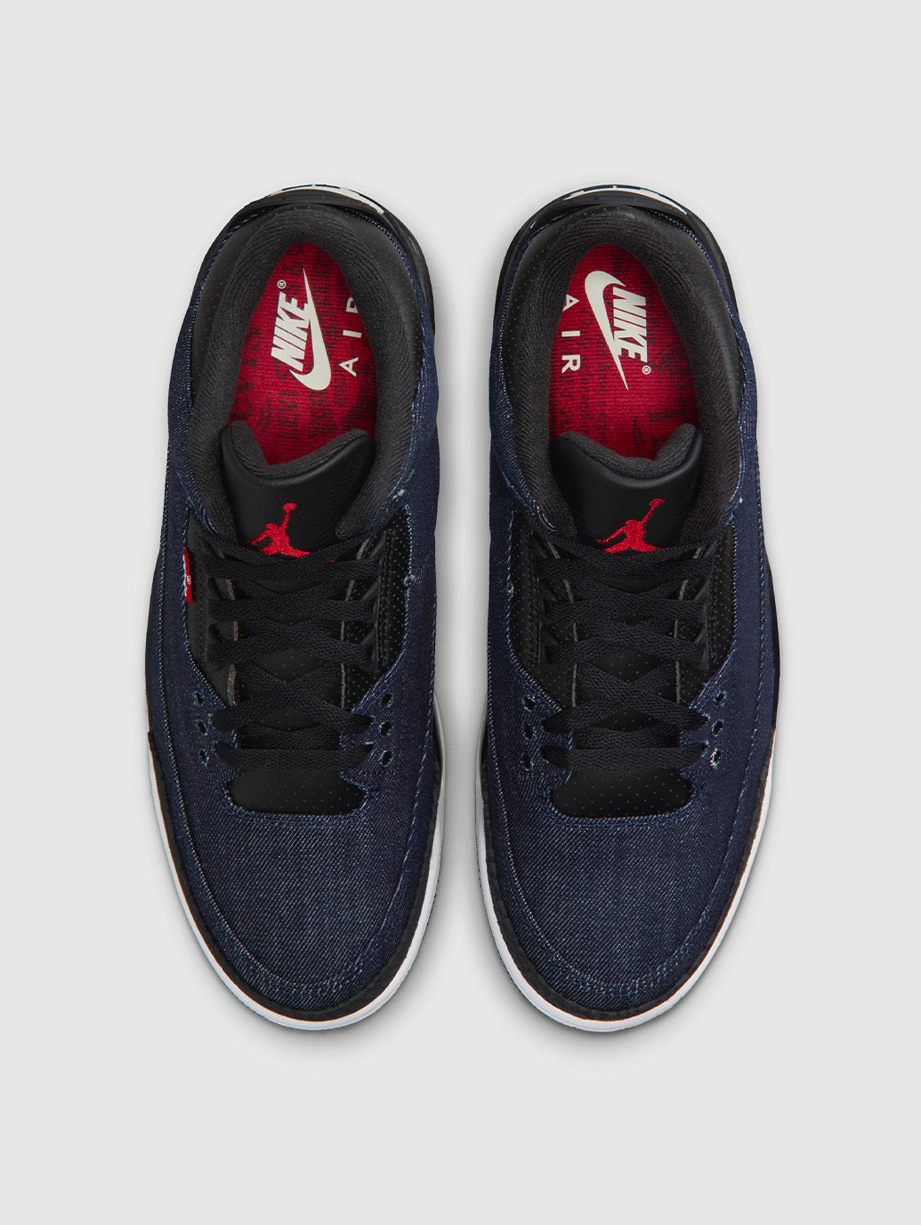 Air Jordan 3 x Levi’s®
Raw Indigo Denim Sneakers