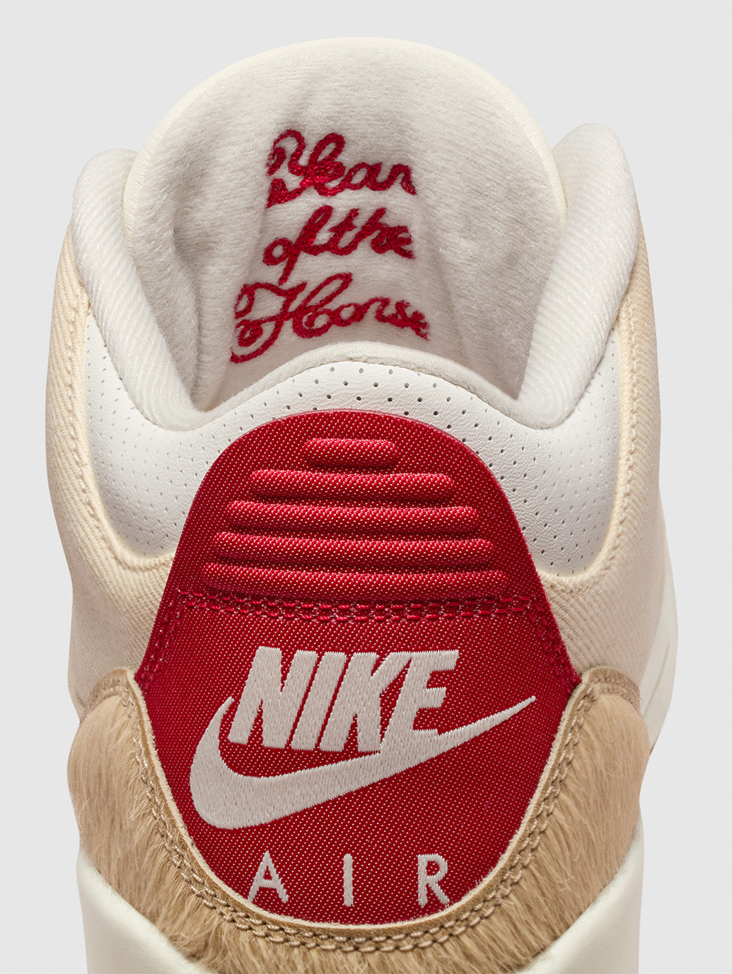 Air Jordan 3 x Levi’s®
Ecru Denim Sneakers