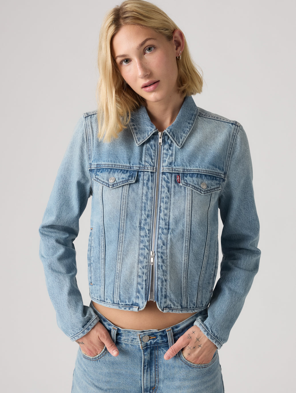Levi’s® x Rose Zip-up Trucker Jacket ライトインディゴ