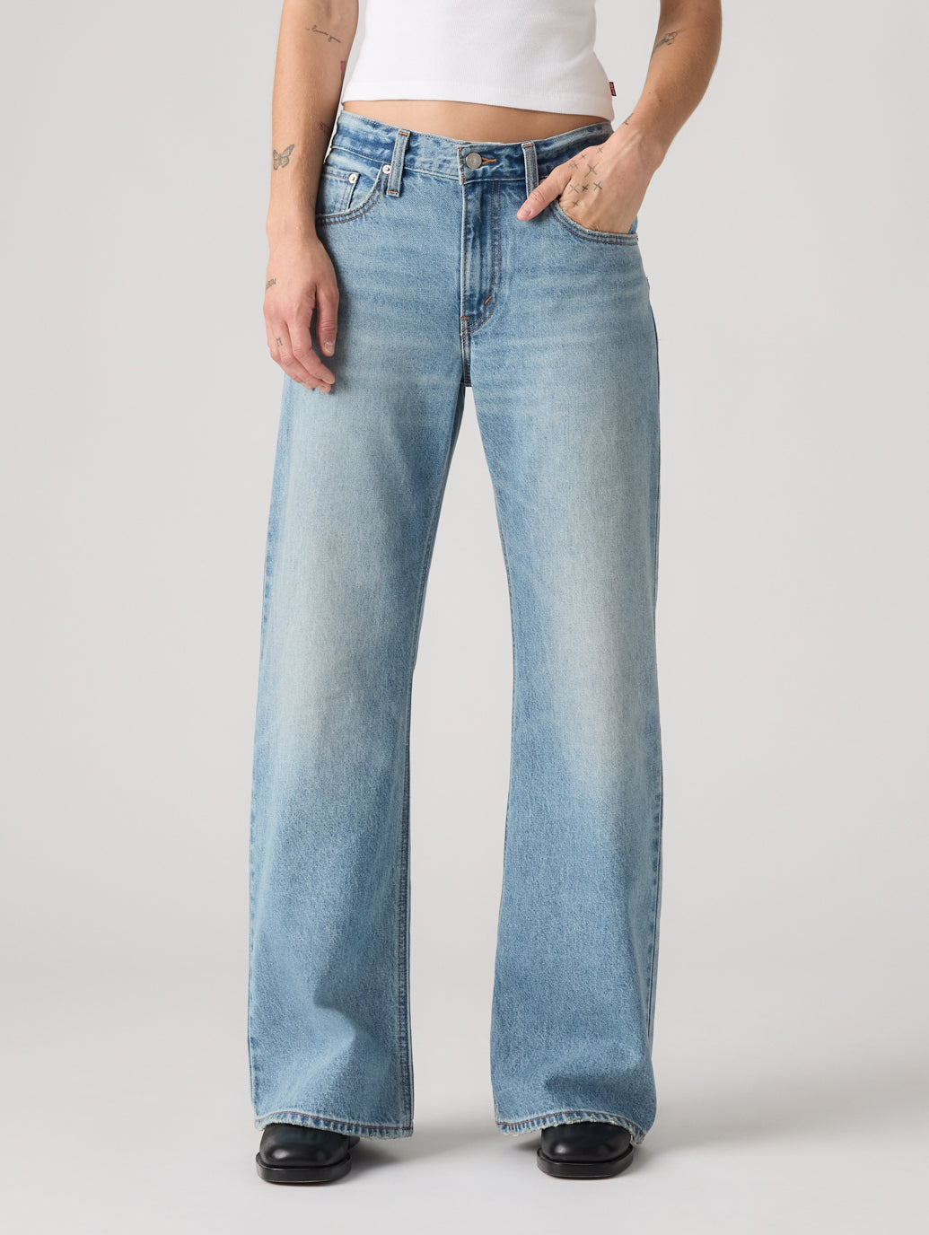 Levi’s® x Rose Loose Boot Jean ライトインディゴ