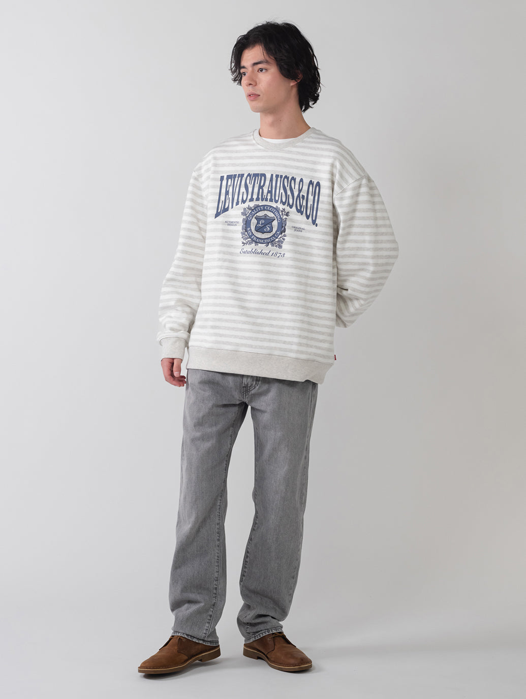 グラフィック クルーネックスウェットシャツ 