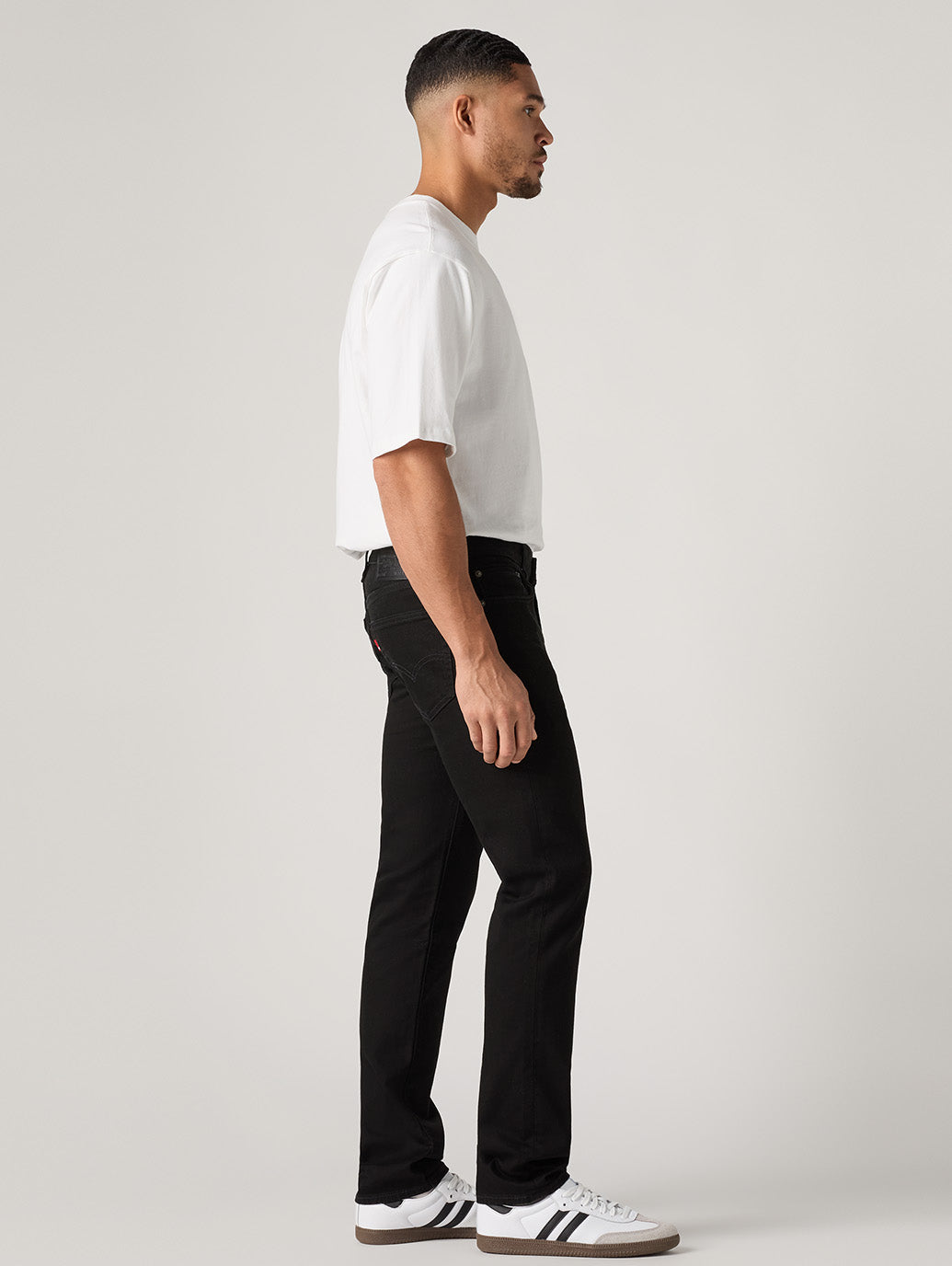 511™ スリムフィット ジーンズ ブラック – リーバイス®公式オンライン