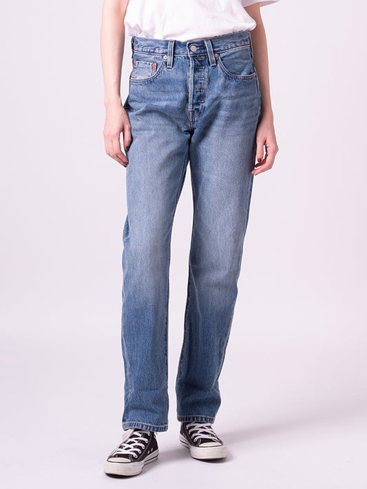 501® ジーンズ FOR WOMEN ミディアムインディゴ