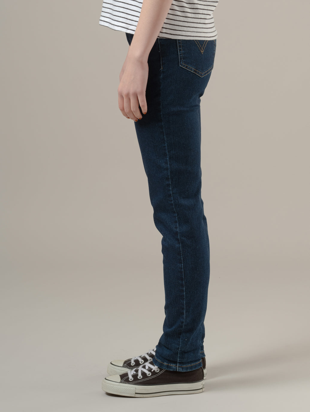 MID RISE ボーイフレンドジーンズ ダークインディゴ