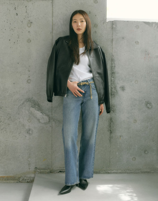 在原みゆ紀が纏う リーバイス® ウィメンズ AW Look 2025 在原みゆ紀が纏う リーバイス® ウィメンズ AW Look 2025