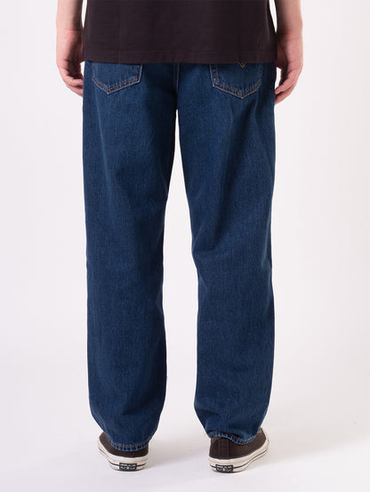 568™ STAY LOOSE ジーンズ ダークインディゴ