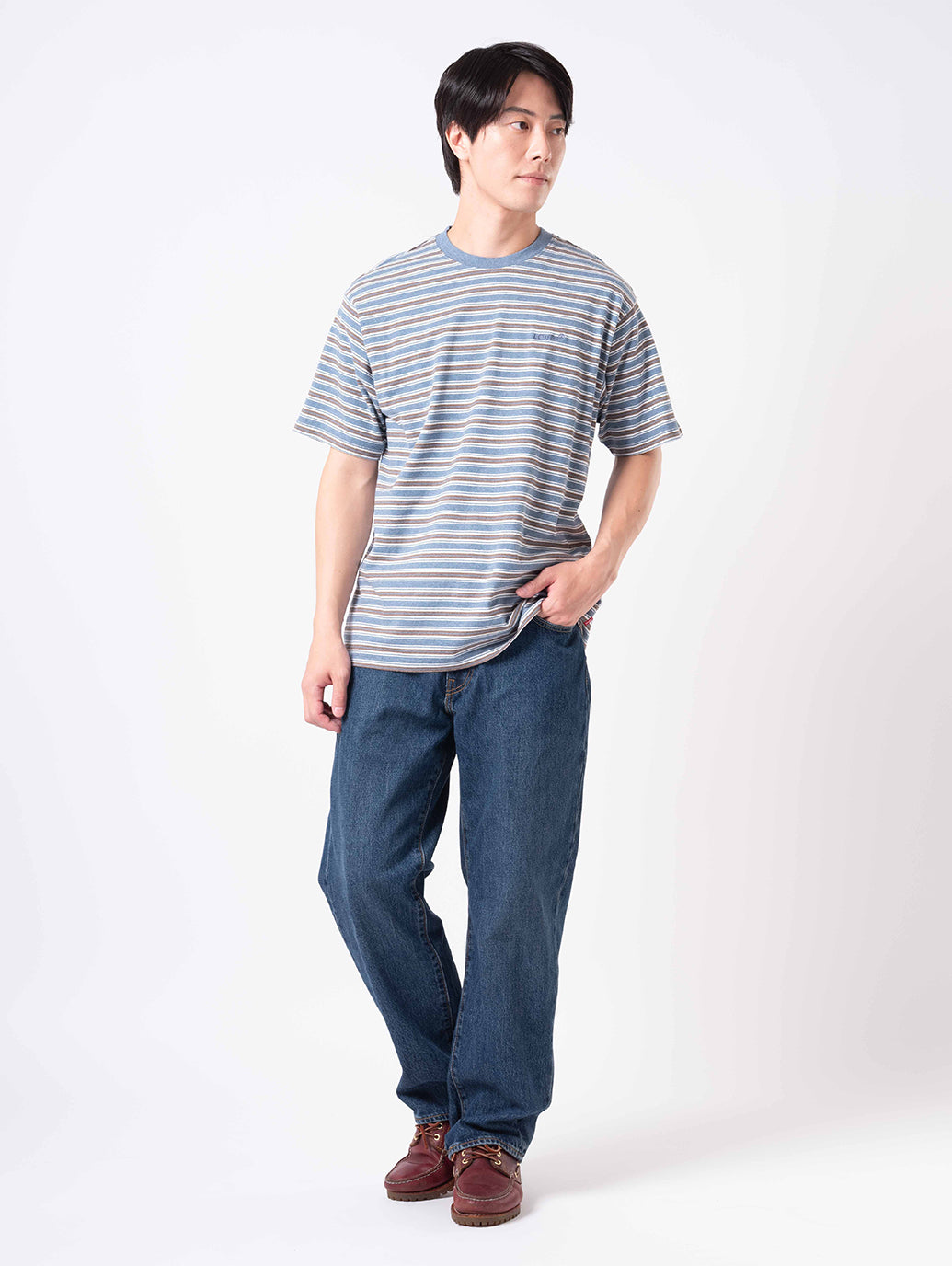 568™ ルーズストレートジーンズ ダークインディゴ