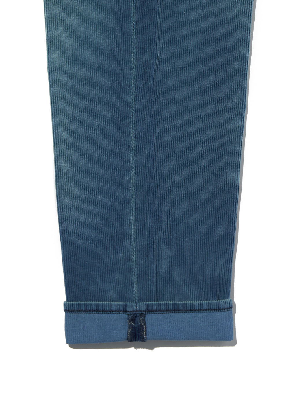 568™ ルーズストレート ミディアムインディゴ