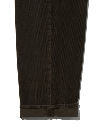 568™ ルーズストレート オリーブ