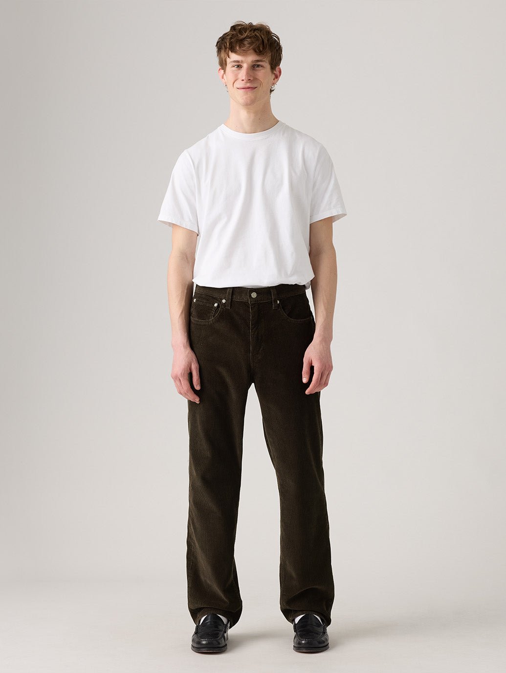 568™ ルーズストレート オリーブ