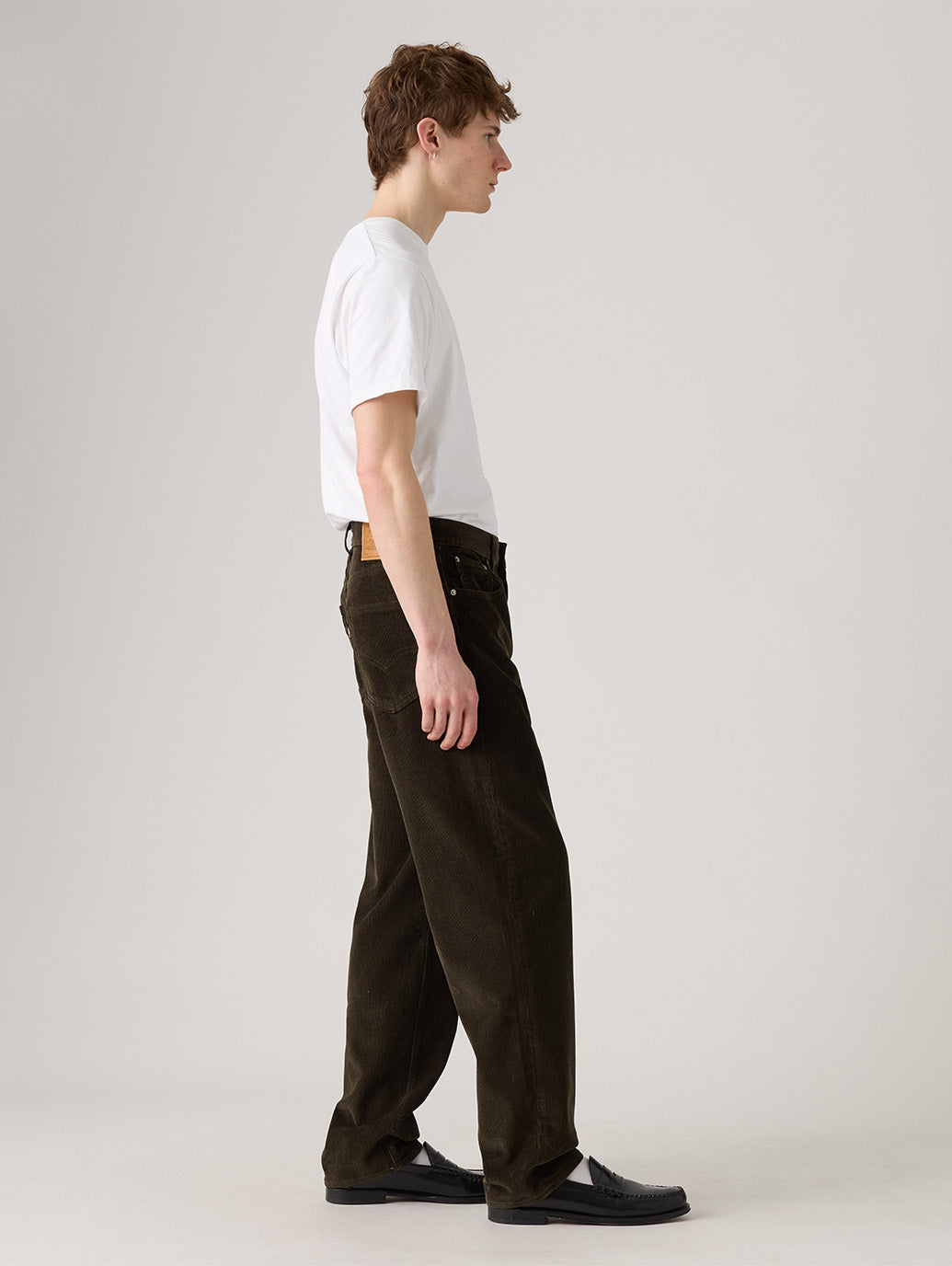 568™ ルーズストレート オリーブ