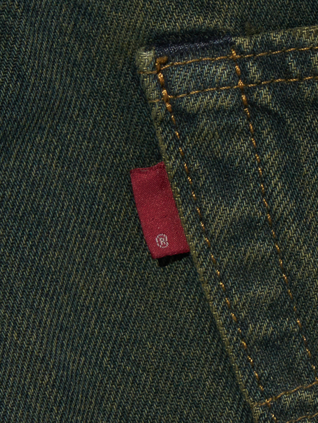 568™ ルーズストレートジーンズ ミディアムインディゴ