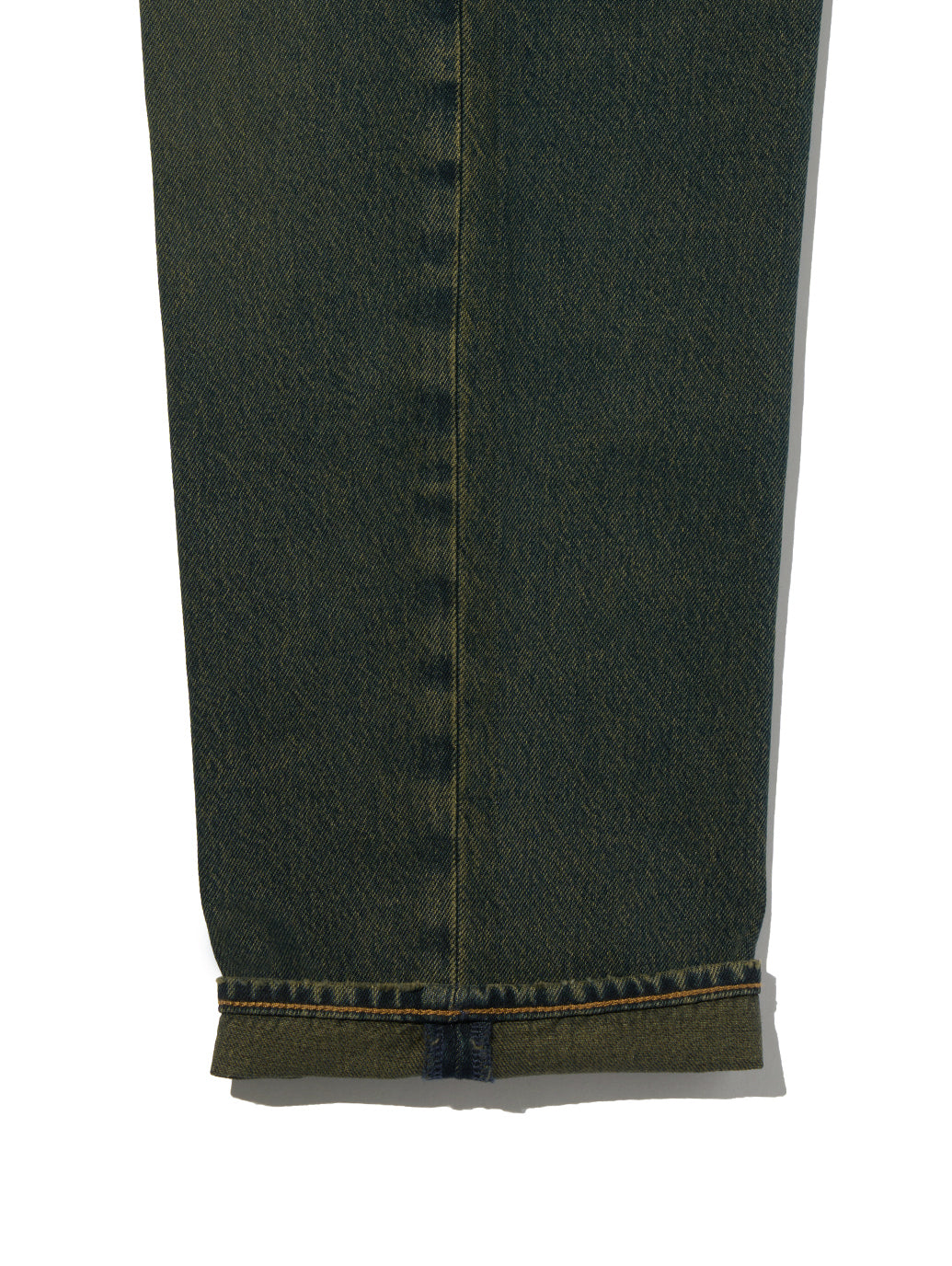 568™ ルーズストレートジーンズ ミディアムインディゴ