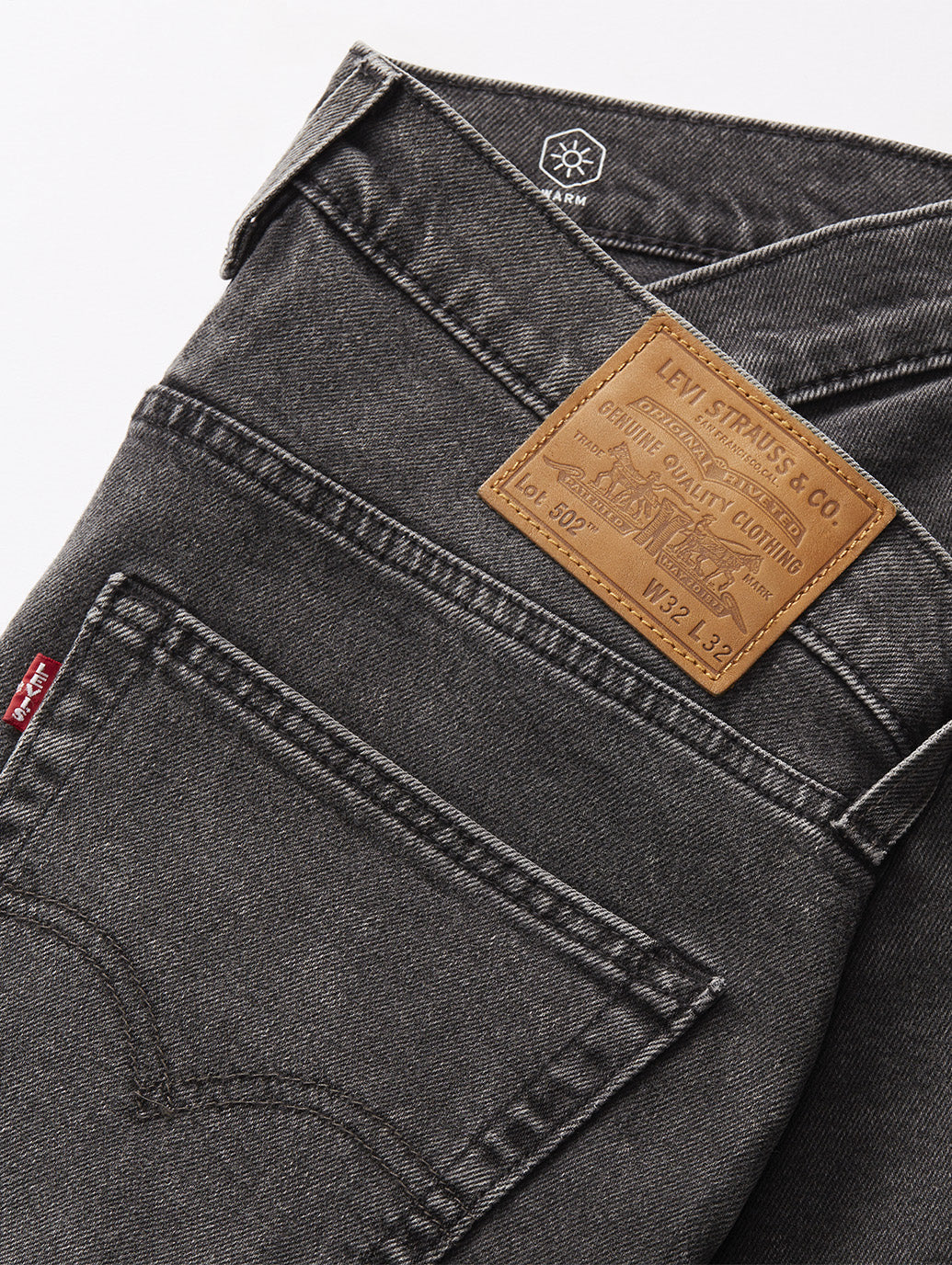 デープブルー 502™ テーパード ジーンズ ダークインディゴブルー – リーバイス