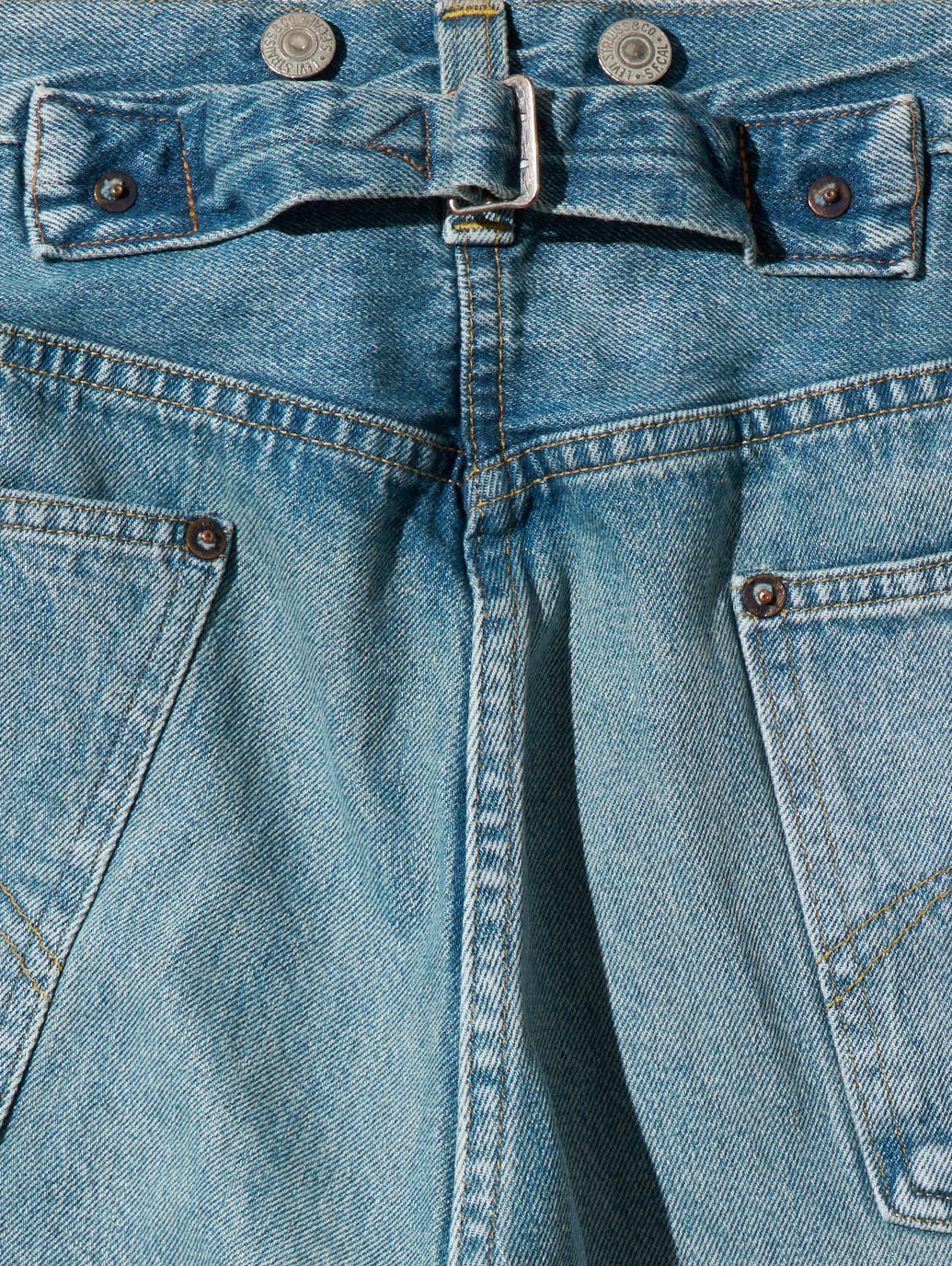 LEVI'S® VINTAGE CLOTHING 1933 501® ORIGINAL ジーンズ ミディアムインディゴ