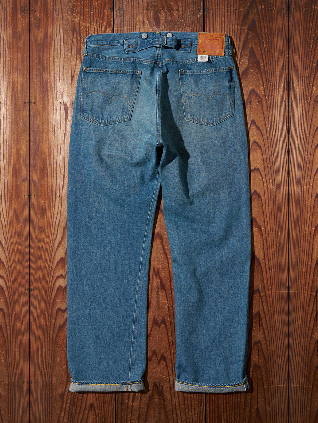 LEVI'S® VINTAGE CLOTHING 1933 501® ORIGINAL ジーンズ ミディアム