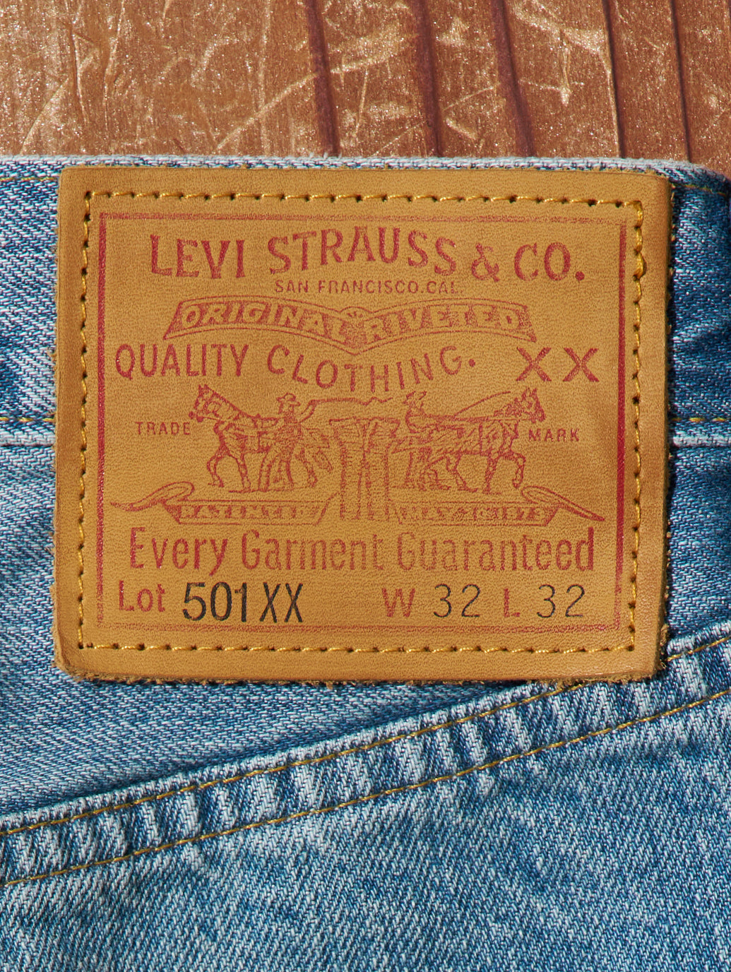 LEVI'S® VINTAGE CLOTHING 1947 501® ORIGINAL ジーンズ ミディアム