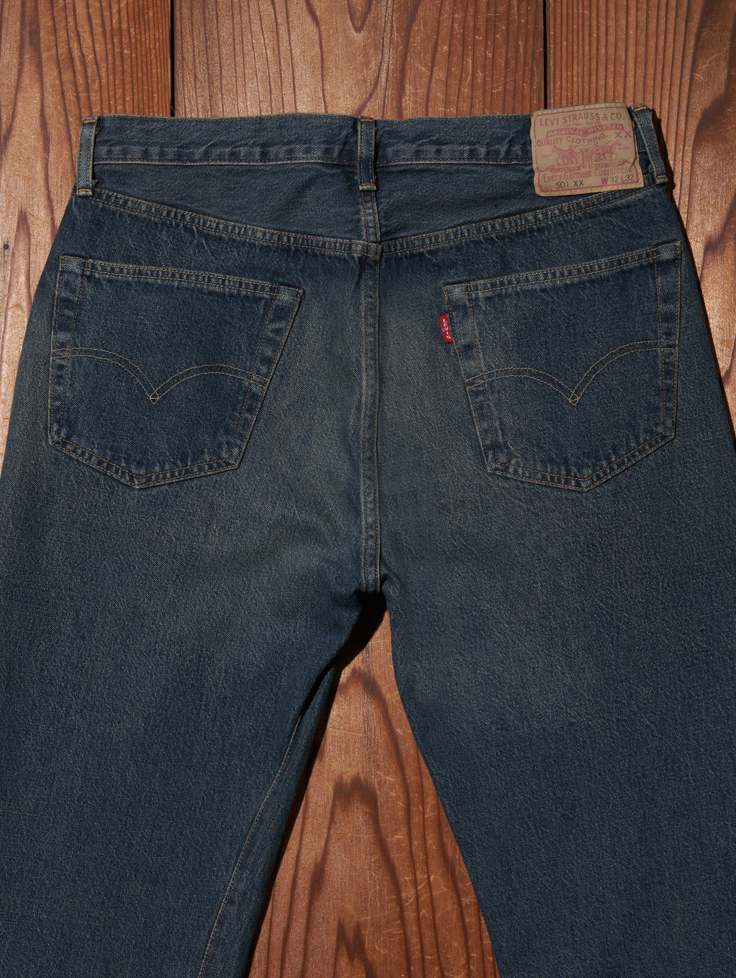 LEVI'S® VINTAGE CLOTHING 1955 501® ジーンズ ミディアムインディゴ