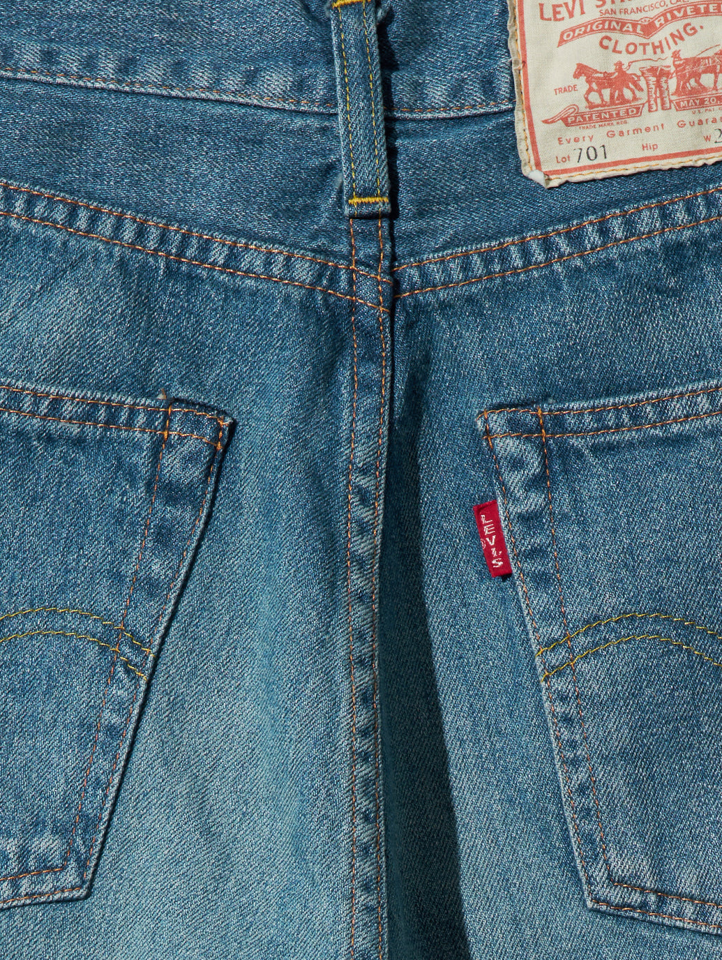 LEVI'S® VINTAGE CLOTHING 1950'S 701 ジーンズ ミディアムインディゴ