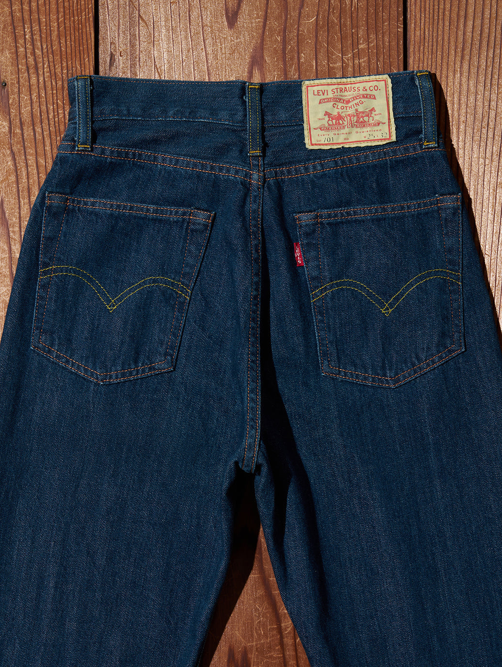 LEVI'S® VINTAGE CLOTHING 1950'S 701 ジーンズ ダークインディゴ