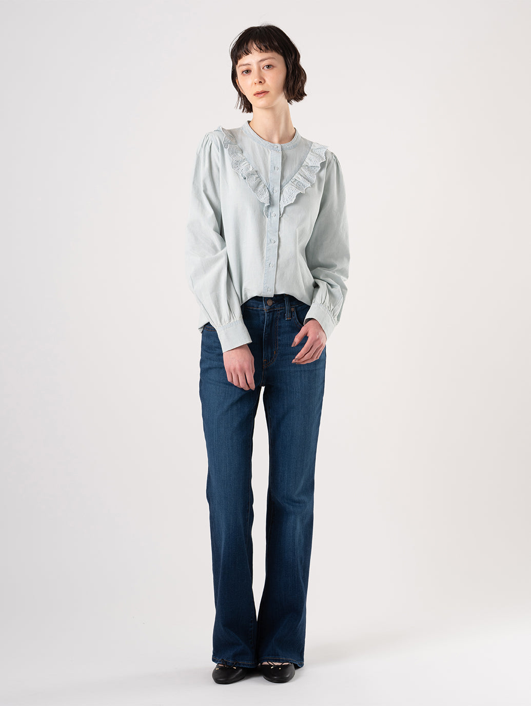 726™ ハイライズフレア ジーンズ ダークインディゴ 