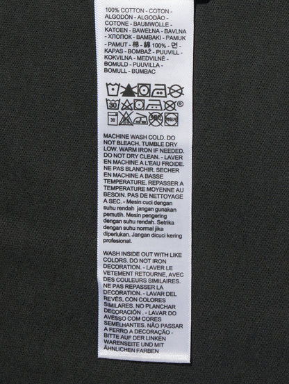 グラフィック ロングスリーブTシャツ