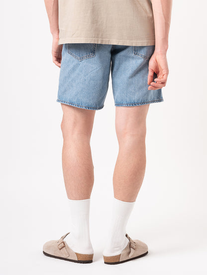 468™ ルーズ ショートジーンズ ライトインディゴ 