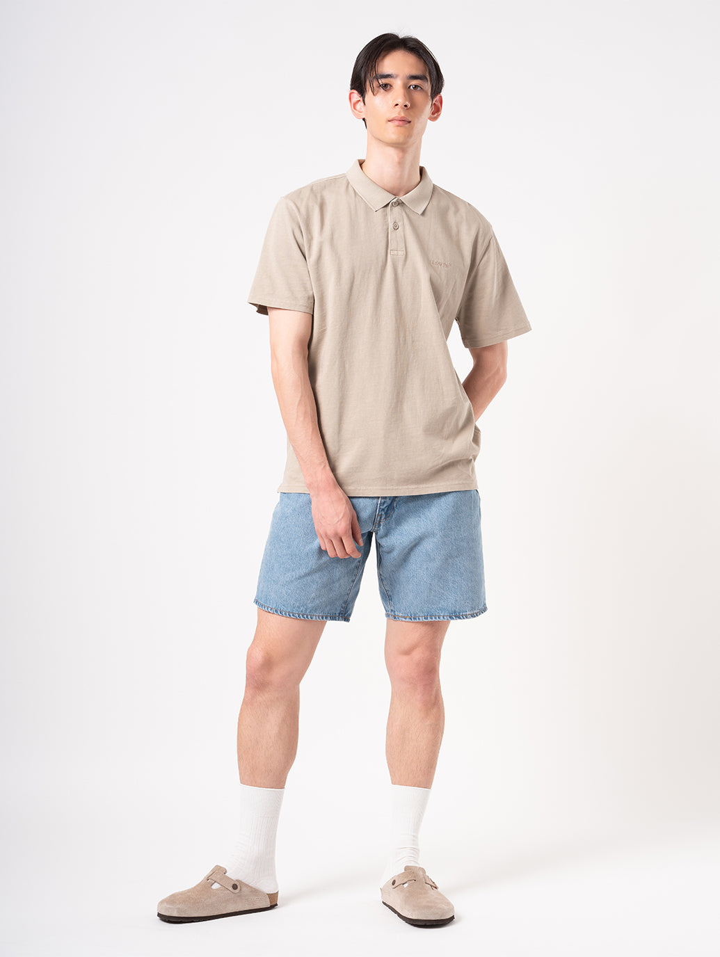 468™ ルーズ ショートジーンズ ライトインディゴ 