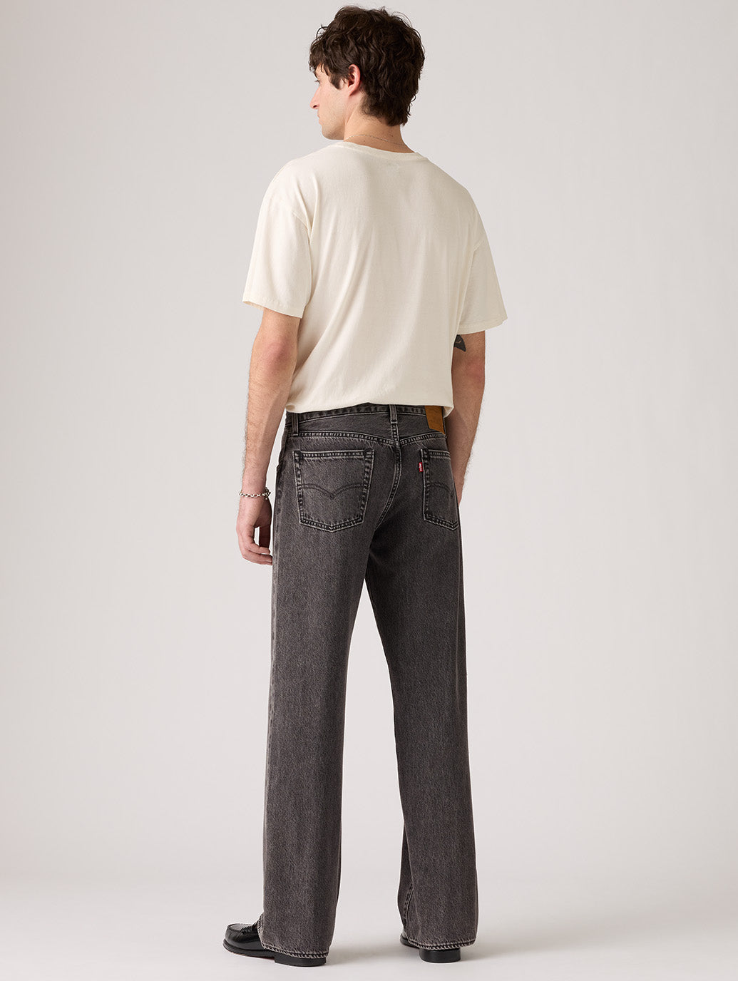 567™リラックスフレア ジーンズ