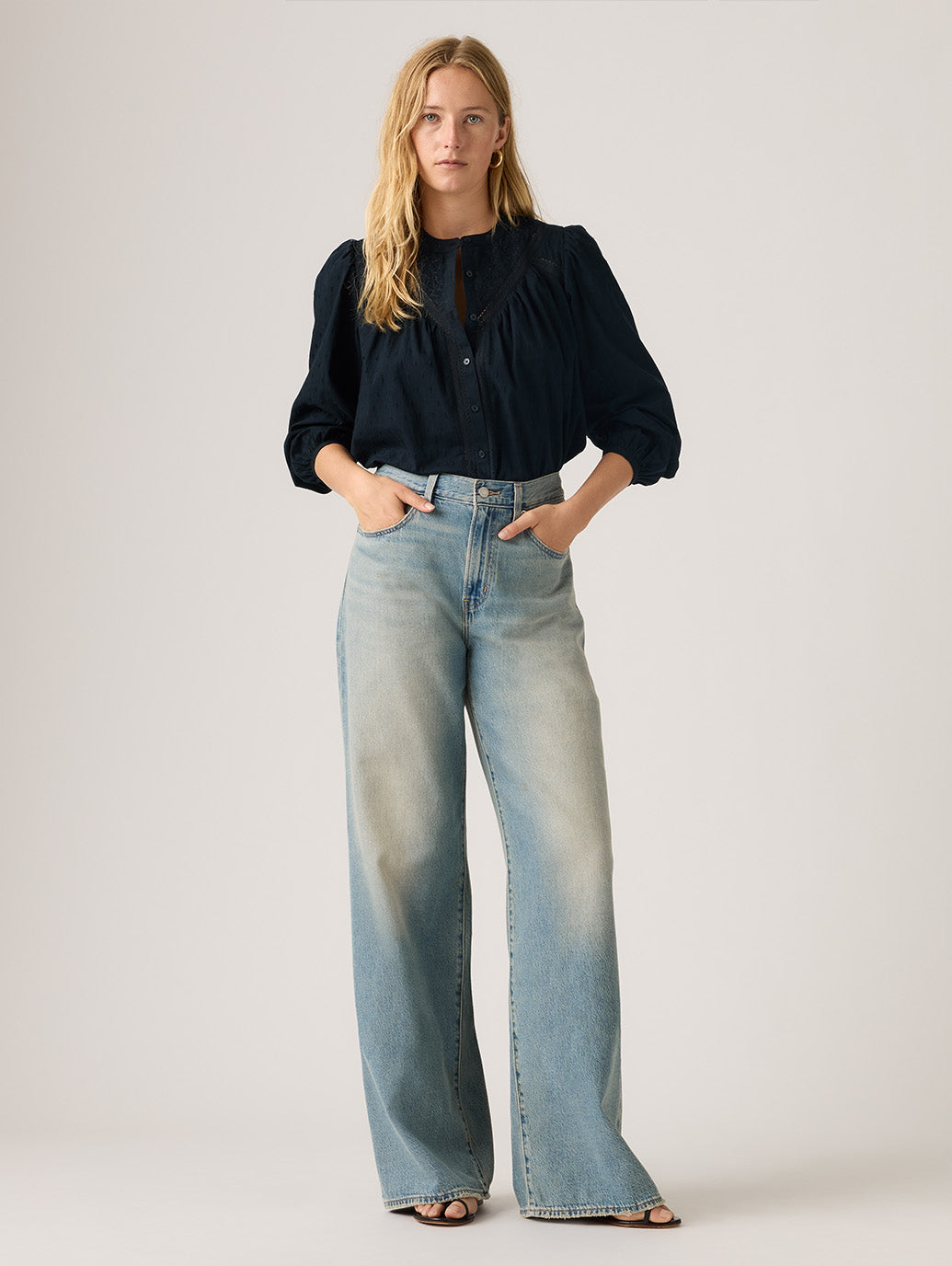 XL STRAIGHT ジーンズ ライトインディゴ