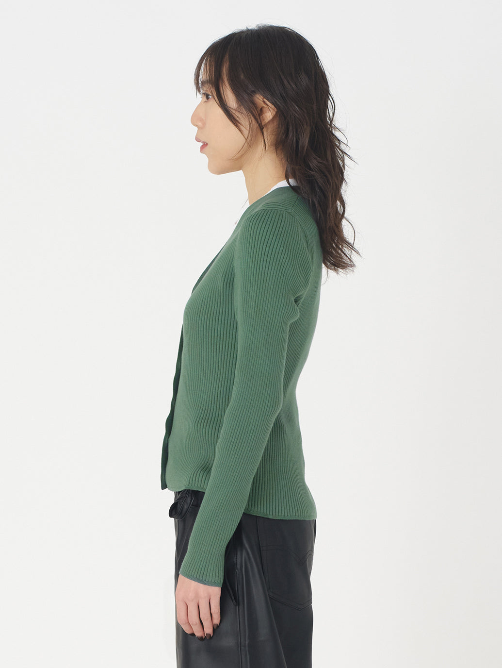 LA7995 バーバリーズ ウール 長袖ニットカーディガン グリーン M LA7995 バーバリーズ ウール 長袖ニットカーディガン グリーン M