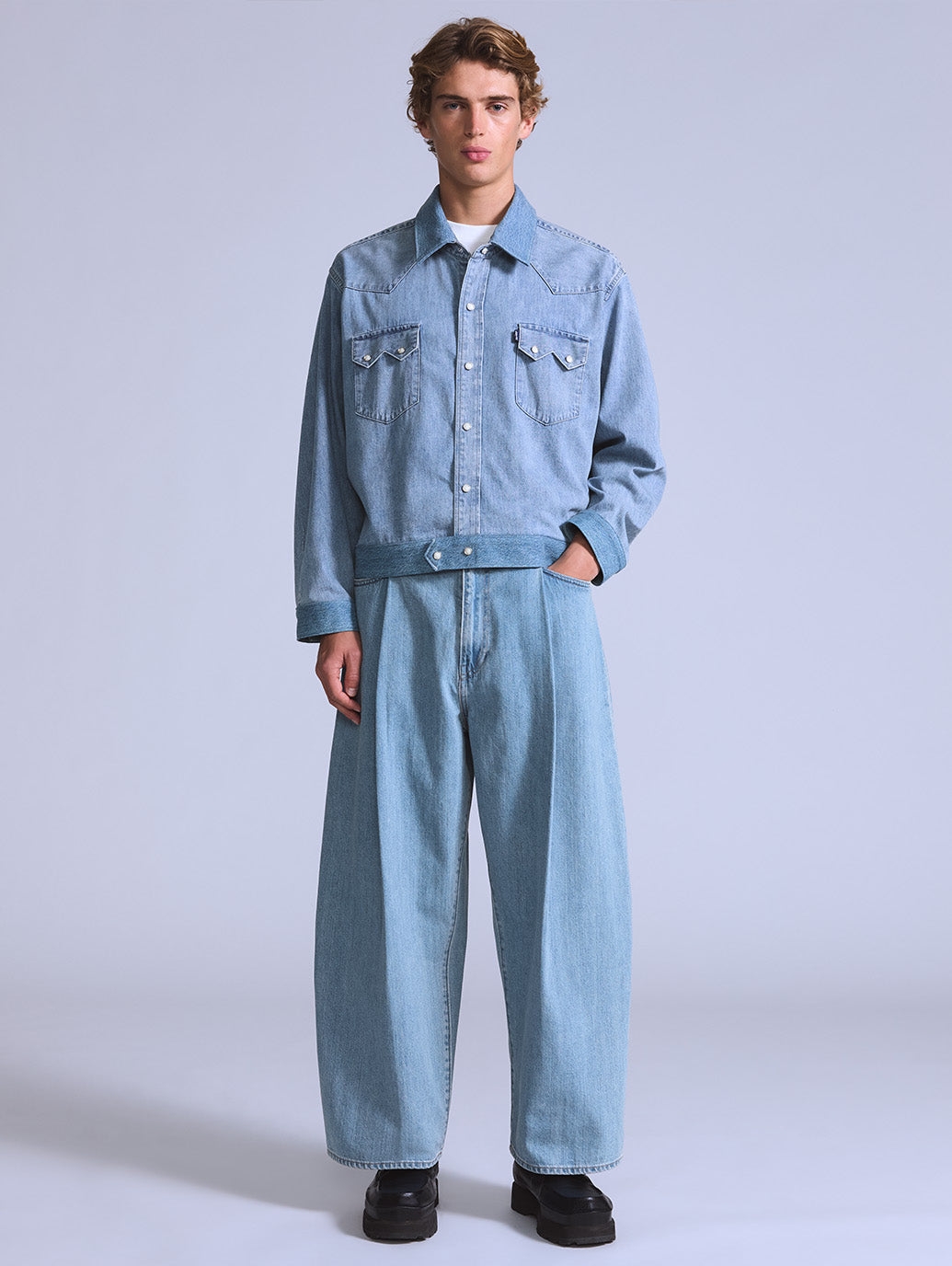 BLUETAB™ ワイドプリーツ CROP ジーンズ ライトインディゴ