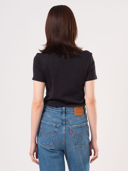 エッセンシャル Tシャツ