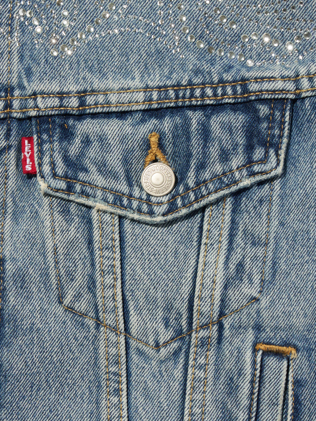 BEYONCE X LEVI’S® SHRUNKEN 90S トラッカージャケット