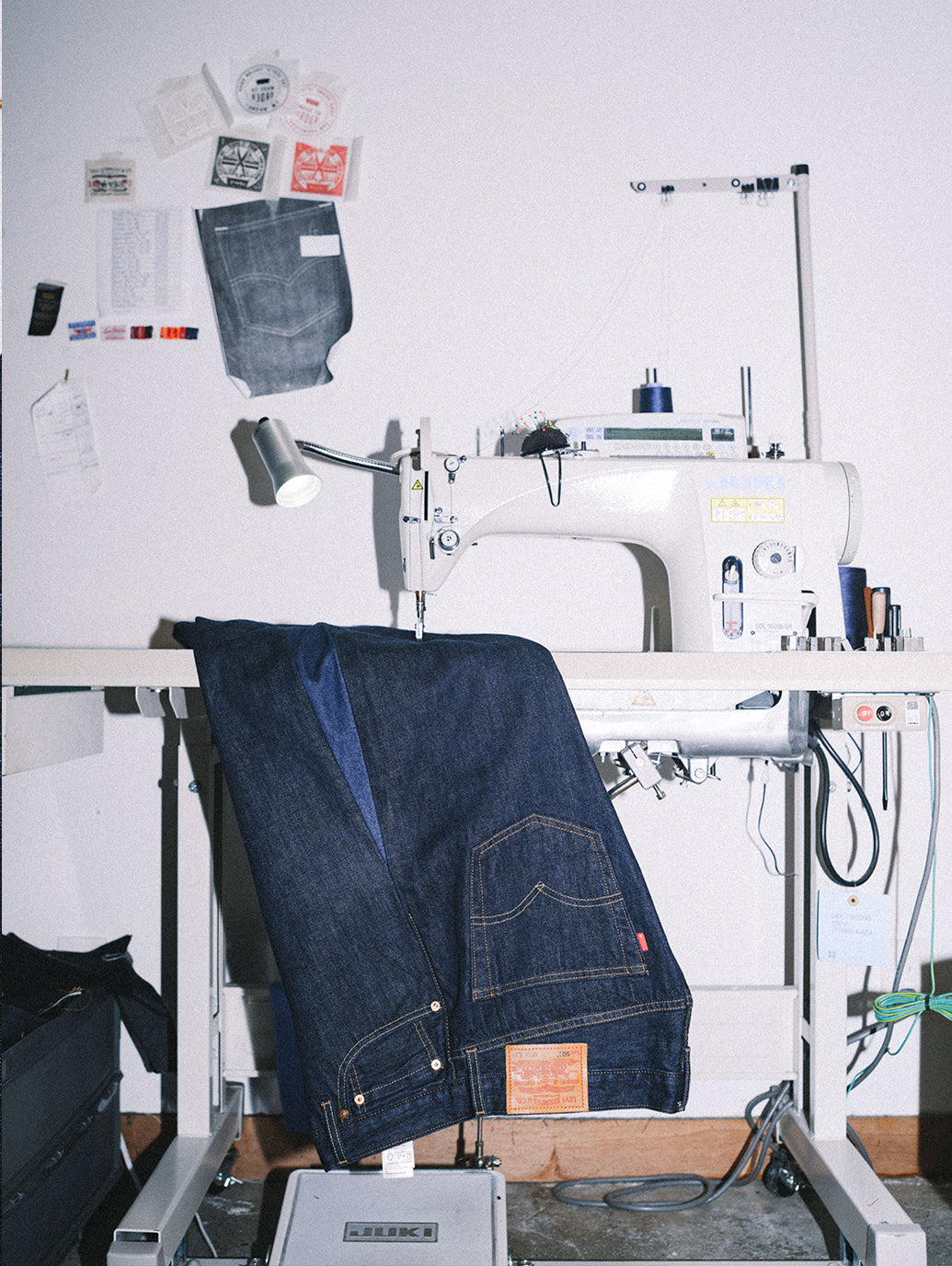 501® CUSTOMIZED EXPANSION JEANS V2 S/D 