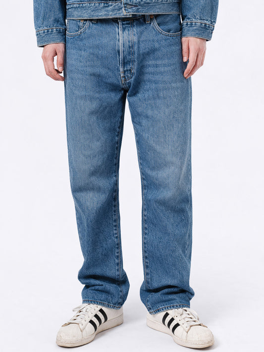 501® RELAXED ジーンズ ミディアムインディゴ