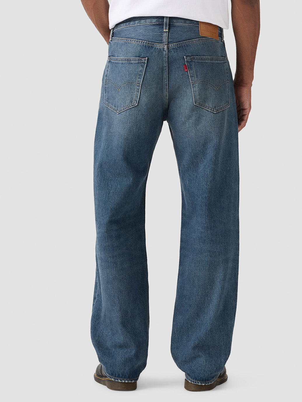 501® LOOSE ジーンズ ミディアムインディゴ