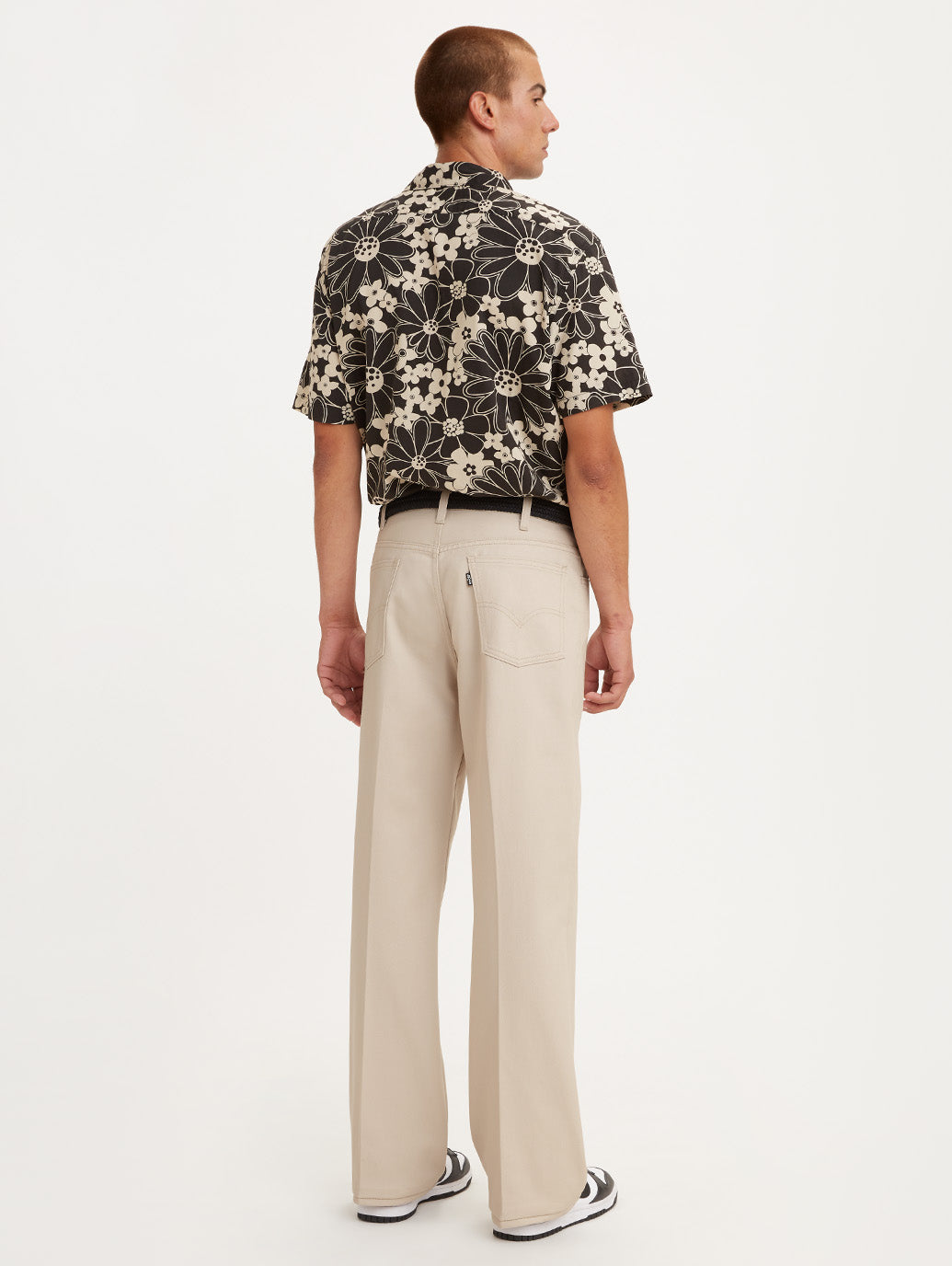 Levi’s リーバイス スタプレ　フレアスラックス　684 646 517 Levi's リーバイス スタプレ フレアスラックス 684 646 517 Levi's