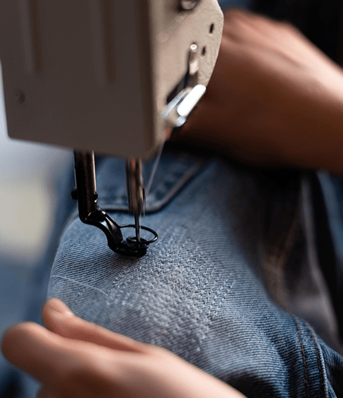 <p>修理する：<br/>あなたのジーンズに、<br/>もう一度活躍の場を</p>