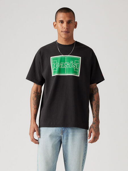 LEVI’S® x OASIS MAINE ROAD Tシャツ ブラック