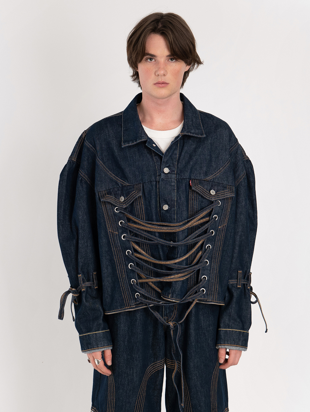 Levi's® x No Sessoコルセット ジップ オフ トラッカージャケット ...